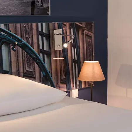 Hotel Og Rueil-Malmaison